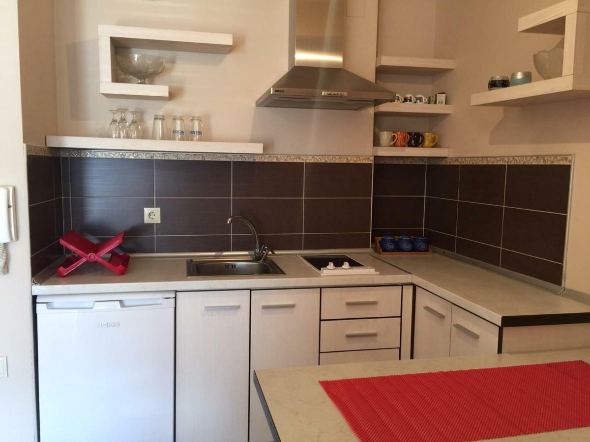 Baron Apartment โอครีด ภายนอก รูปภาพ